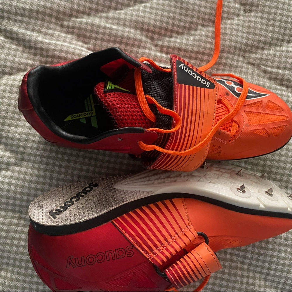 Saucony Track Cleats Velcro Strap Size 6 - Picture 1 of 5